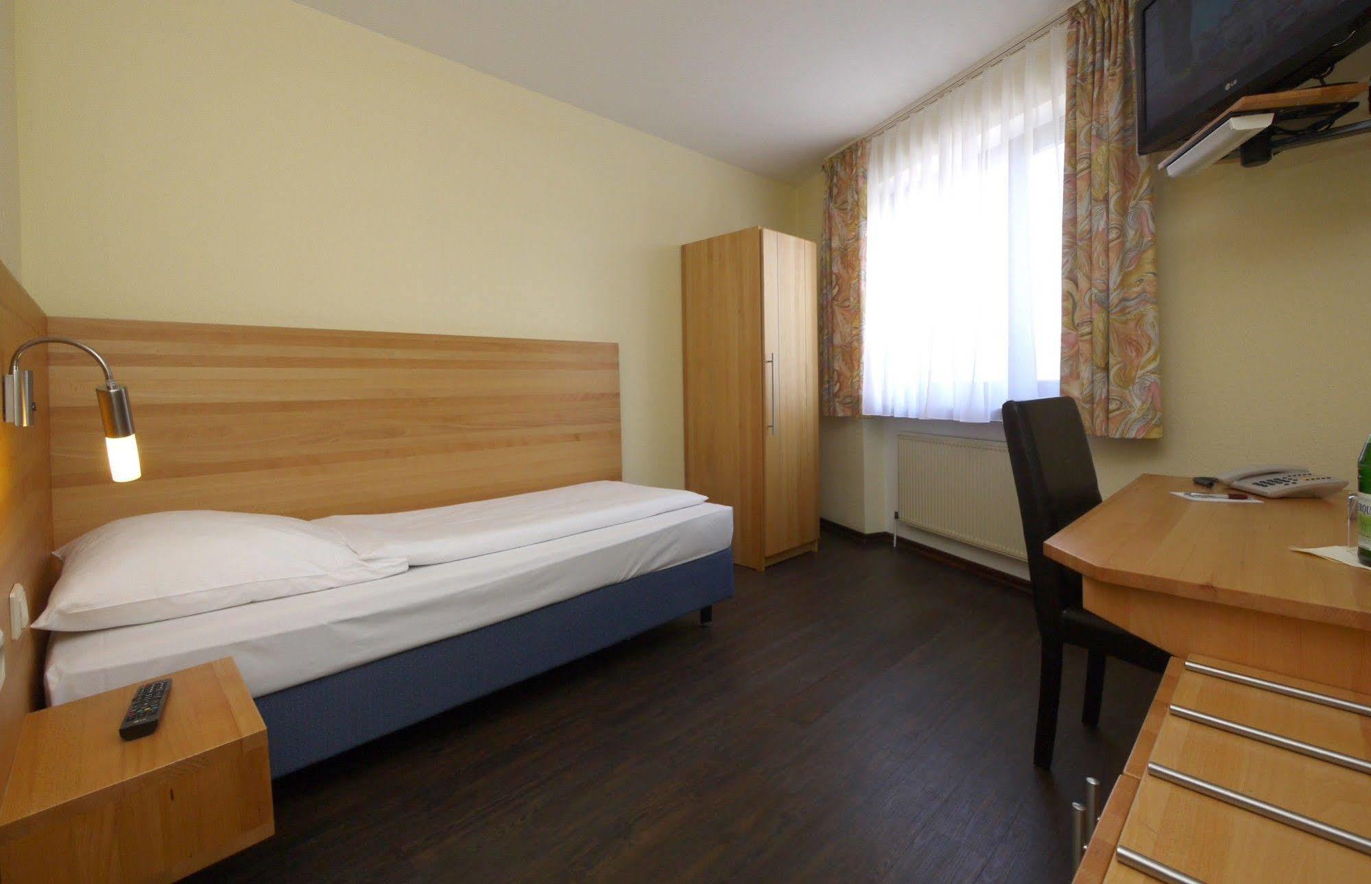 Hotel Pinger Ремаген Экстерьер фото